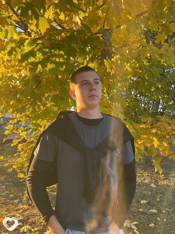Кирилл, 21, Москве — анкета №795027