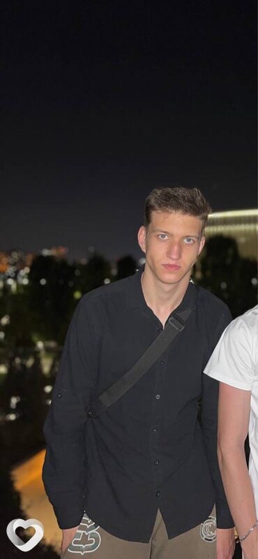 Роман, 21, Краснодаре — анкета №795113