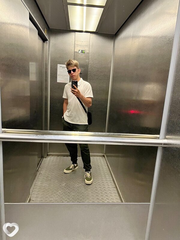 Павел, 21, Санкт-Петербурге — анкета №795394