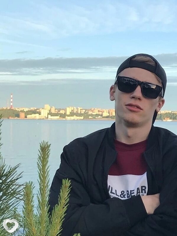 Илья, 26, Москве — анкета №795960