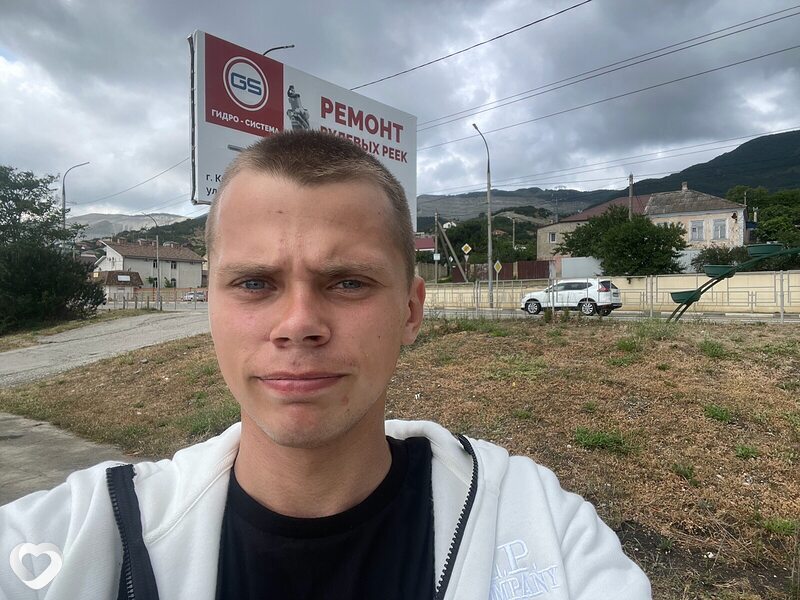 Олег, 21, Курске — анкета №796824
