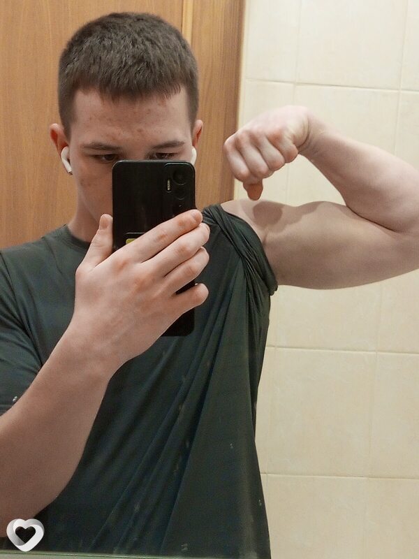 Иван, 21, Екатеринбурге — анкета №796669