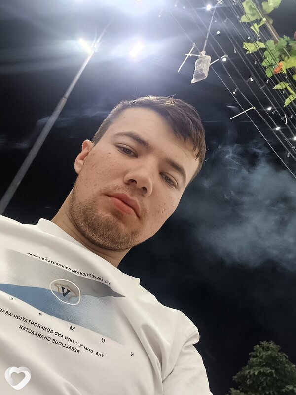 Умар, 29, Москве — анкета №797112