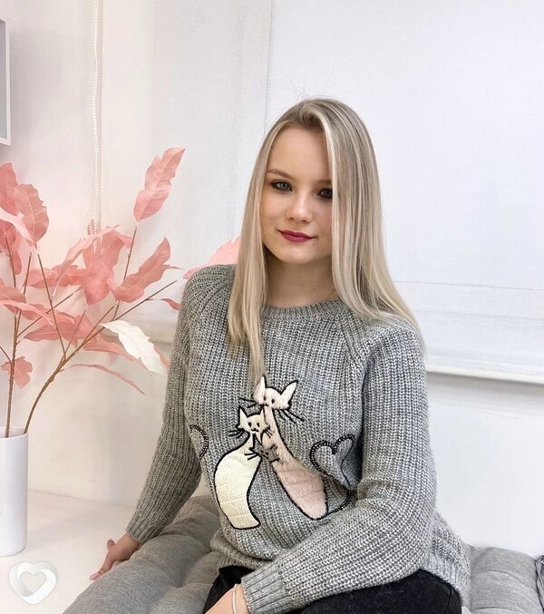 Анна, 26, Екатеринбурге — анкета №797180
