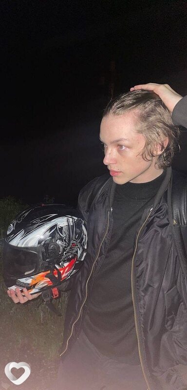 Кирилл, 22, Москве — анкета №797416