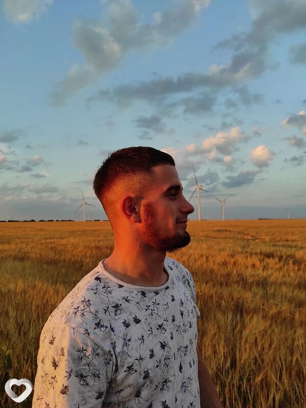Максим, 26, Москве — анкета №797699