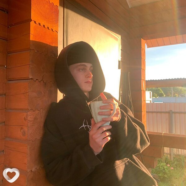 Виталий, 22, Москве — анкета №798170