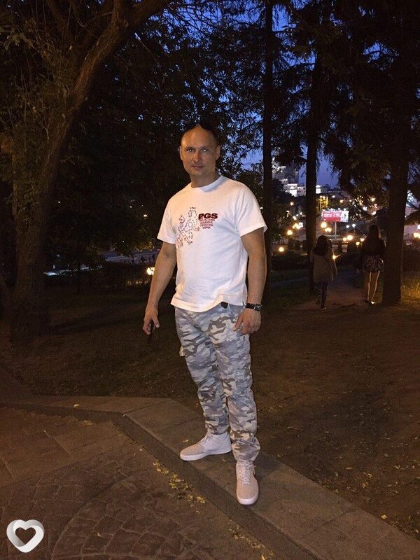 Илья, 46, Барановичах — анкета №798331