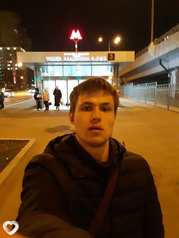 Михаил, 23, Москве — анкета №798430