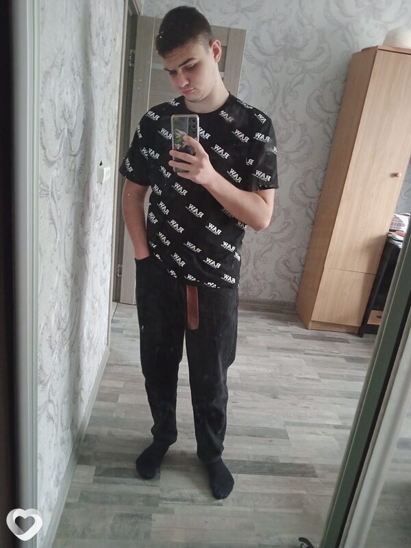 Дмитрий, 21, Сочи — анкета №798448