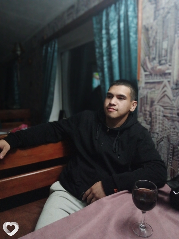 Казах, 22, Москве — анкета №798709