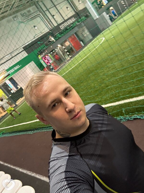 Анатолий, 27, Москве — анкета №799227