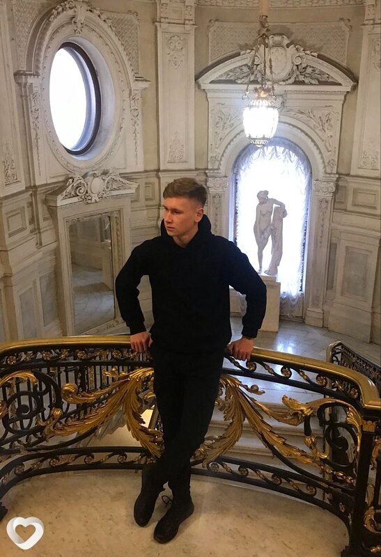 Мирослав, 22, Москве — анкета №799540