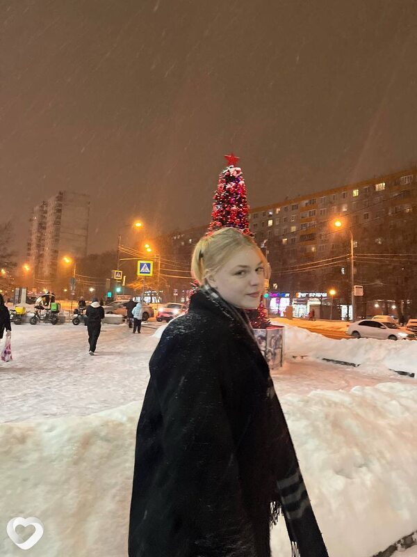 Сашк, 21, Москве — анкета №799556