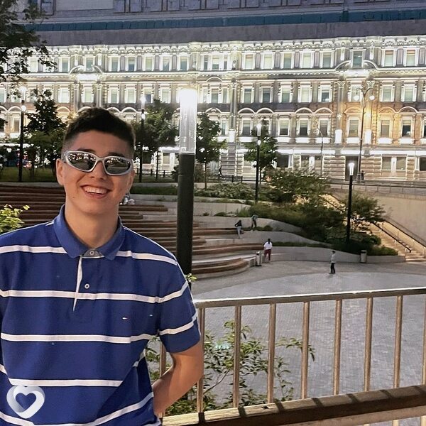 Айдар, 21, Москве — анкета №799847