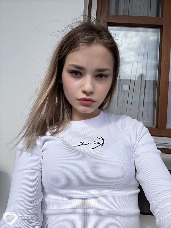 Карина, 28, Гомеле — анкета №800219