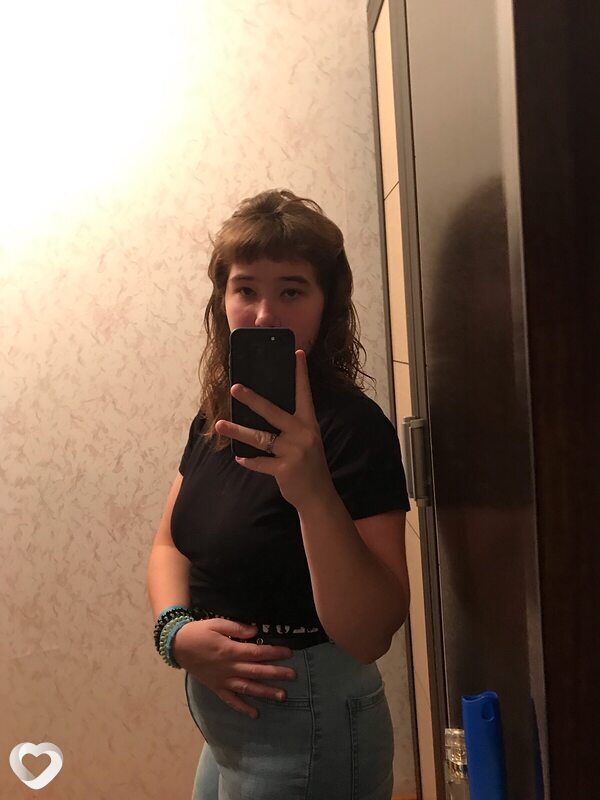 Алена, 21, Осинниках — анкета №800710