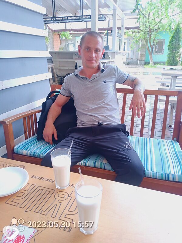 Виктор, 37, Симферополе — анкета №800762
