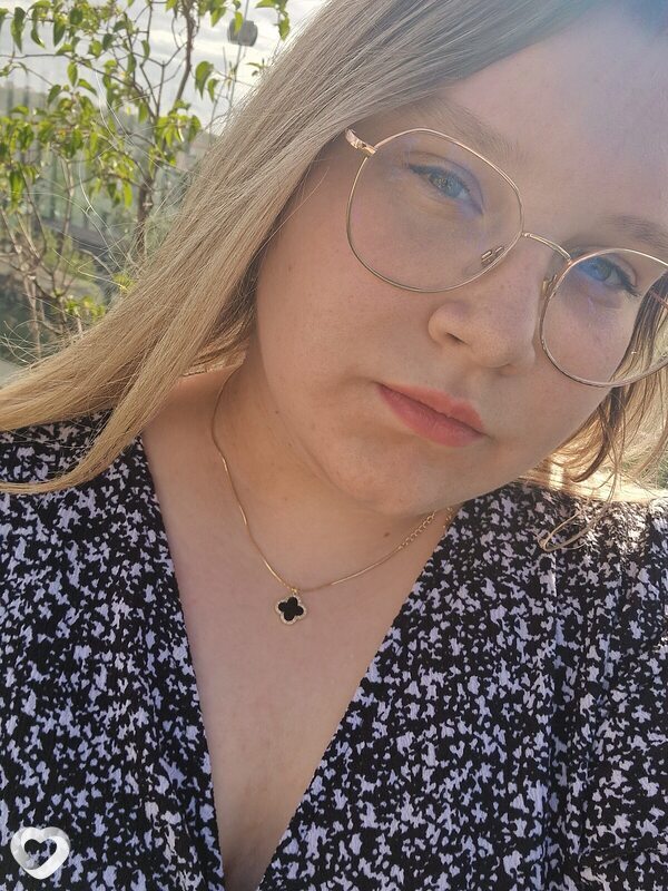 Екатерина, 21, Туле — анкета №800812