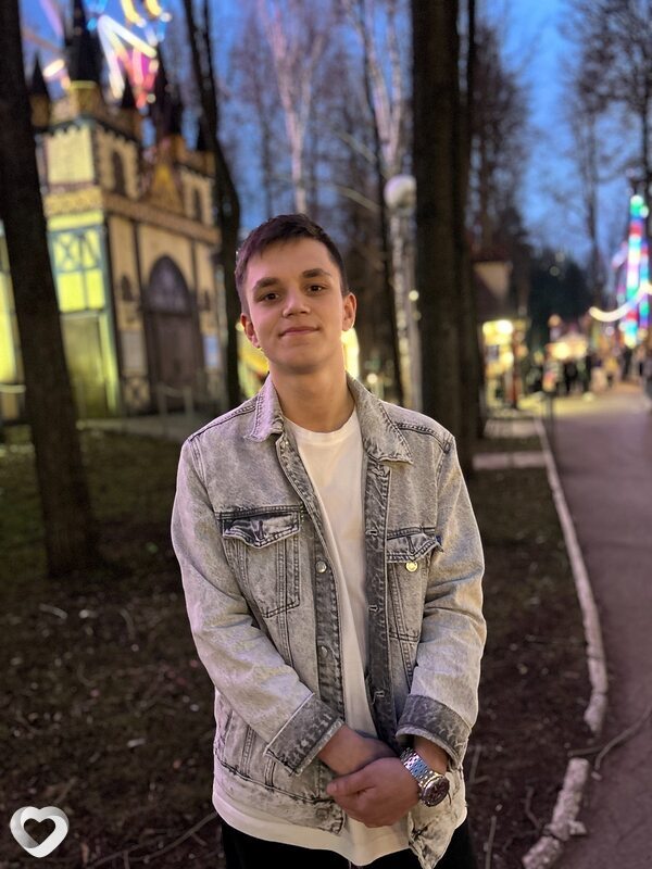 Саша, 23, Перми — анкета №801258