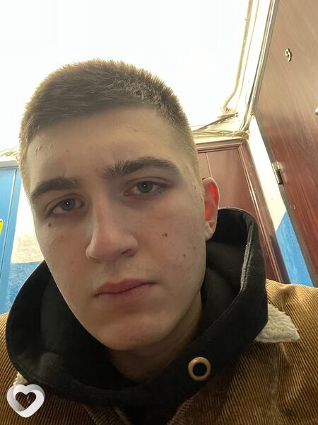 Глеб, 23, Москве — анкета №801369