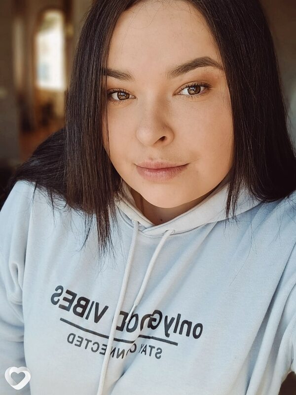 Елизавета, 26, Губкине — анкета №801351