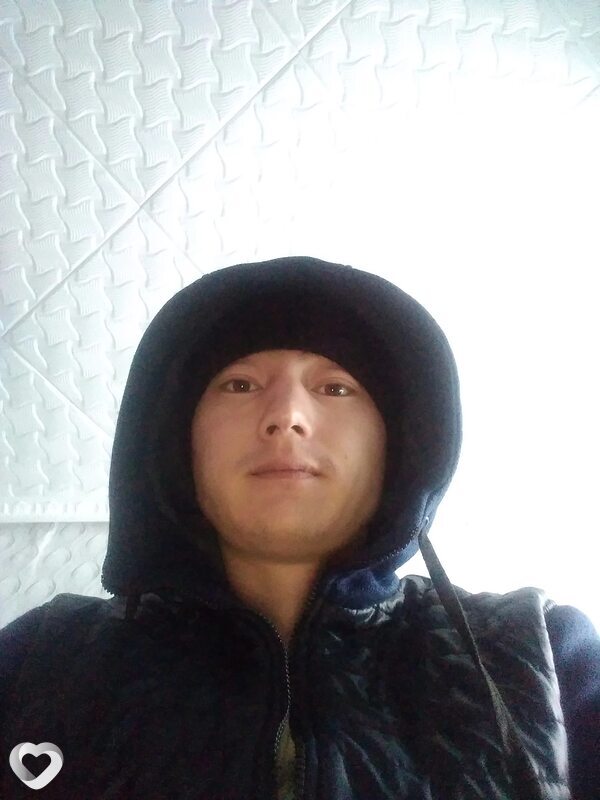 Бауржан Азбаров, Адамовка