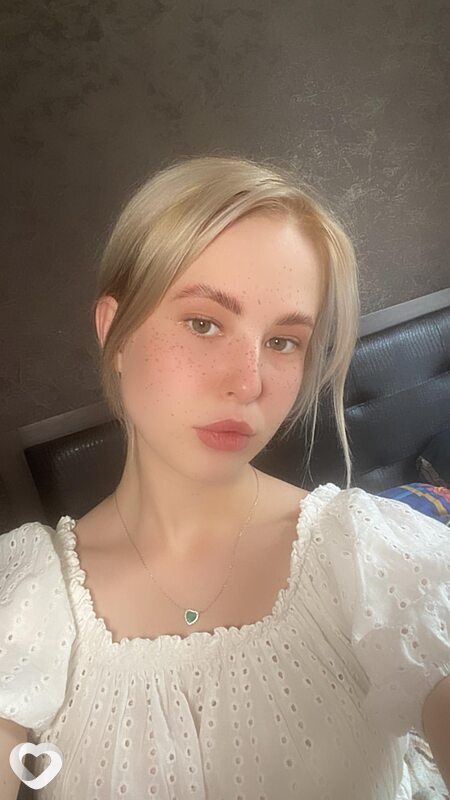 Алина, 21, Минске — анкета №801520