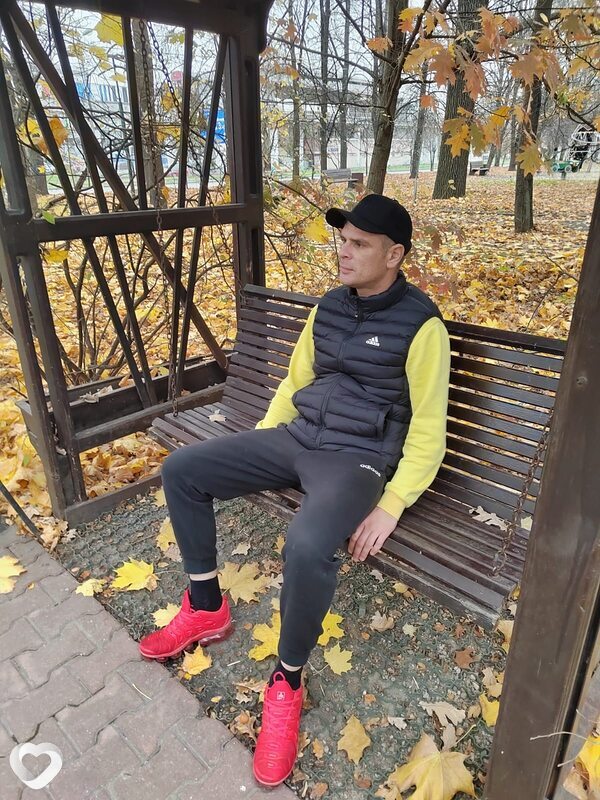 Артём, 40, Стаханове — анкета №802007