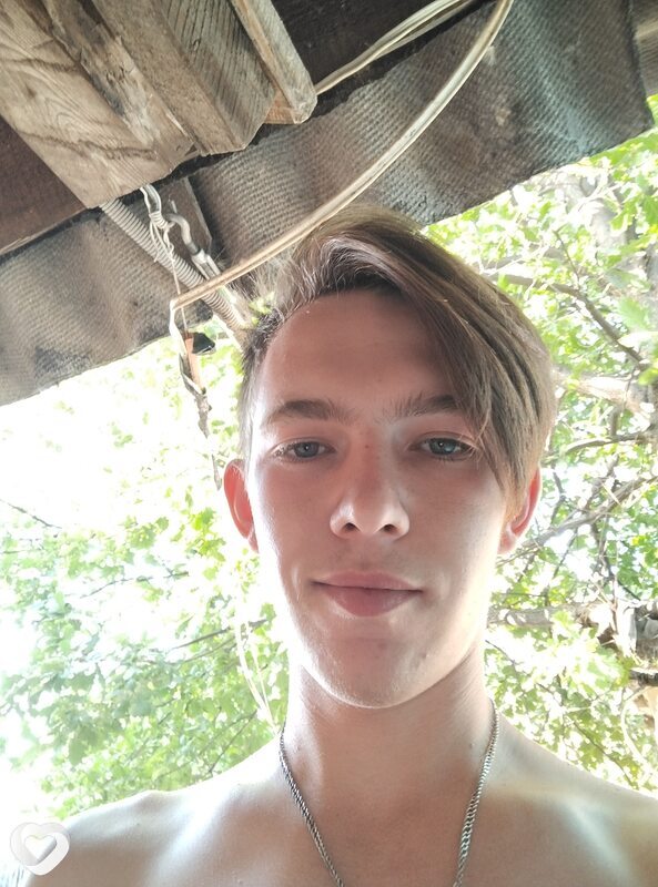 Андрей, 21, Тюмени — анкета №802242