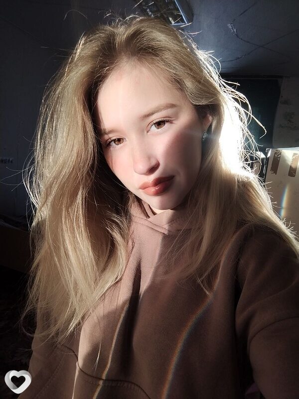 Марина, 23, Москве — анкета №802393