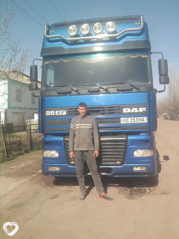 Denis, 35, Ангрен — анкета №10396