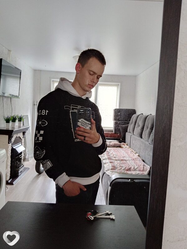 Андрей, 22, Барнауле — анкета №802918