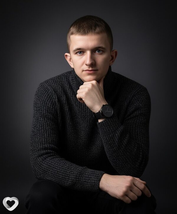 Неизвестный, 22, Ульяновске — анкета №803623