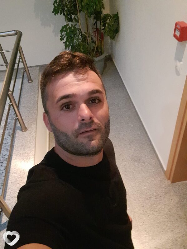 Alexx Alex, București