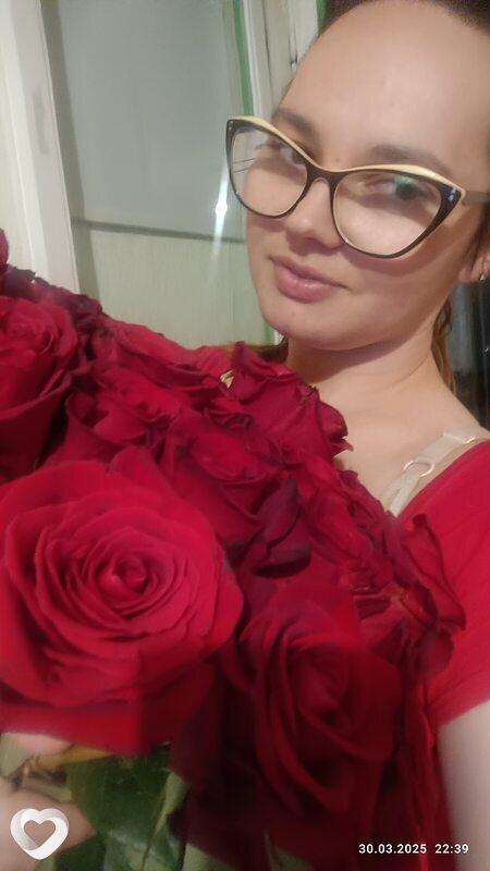Катя, 29, Лунинце — анкета №804010