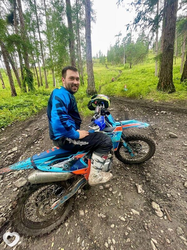 Саша, 32, Нижневартовске — анкета №804159