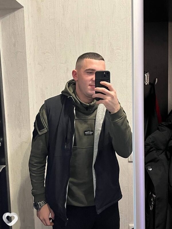 Захар, 23, Москве — анкета №804035