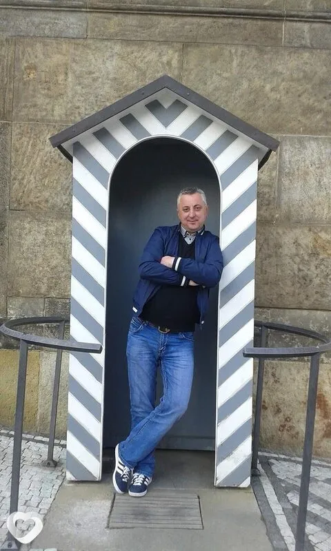 Gejza, Прага