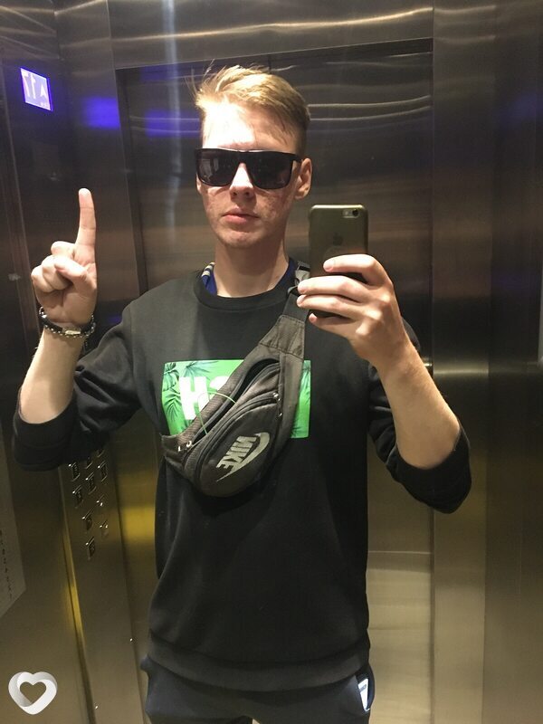 Павел, 26, Санкт-Петербурге — анкета №805012