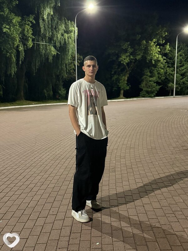 Алексей, 31, Брянске — анкета №805187