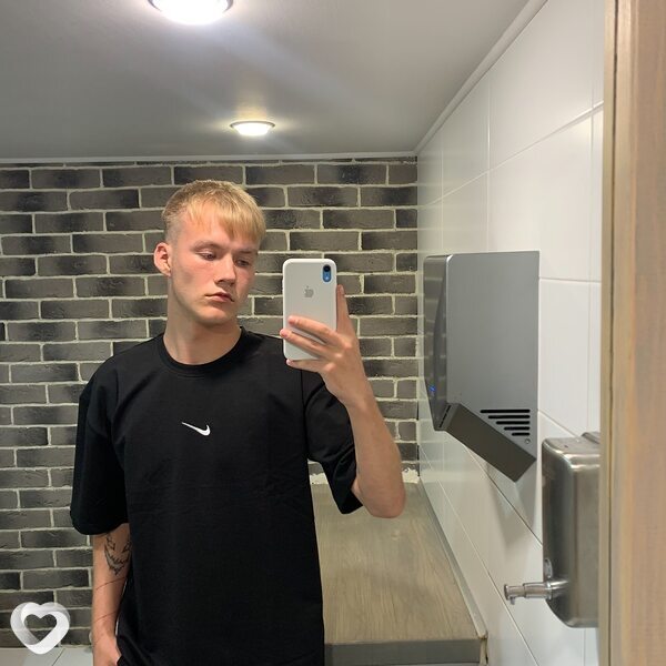 Алексей, 22, Москве — анкета №805341