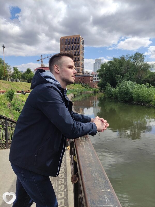 Лев, 28, Екатеринбурге — анкета №805904