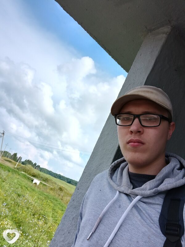 Анатолий, 22, Москве — анкета №807496