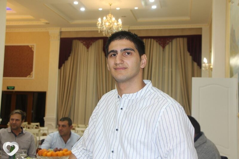 Славик, 23, Сочи — анкета №806496