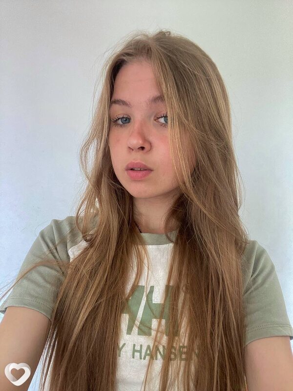Милана, 23, Калининграде — анкета №806763