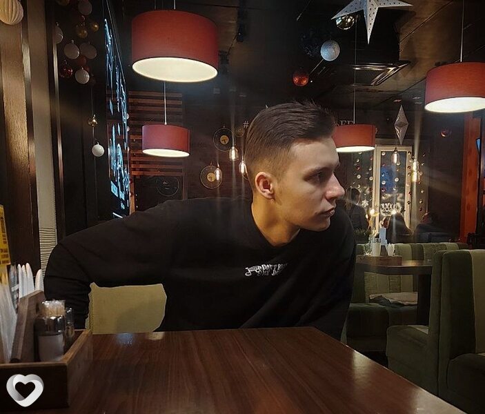 Коля, 23, Москве — анкета №807040