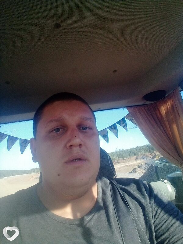 Никита Корниенко, Уяр