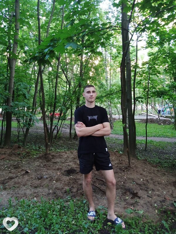 Вадим, 21, Москве — анкета №808161