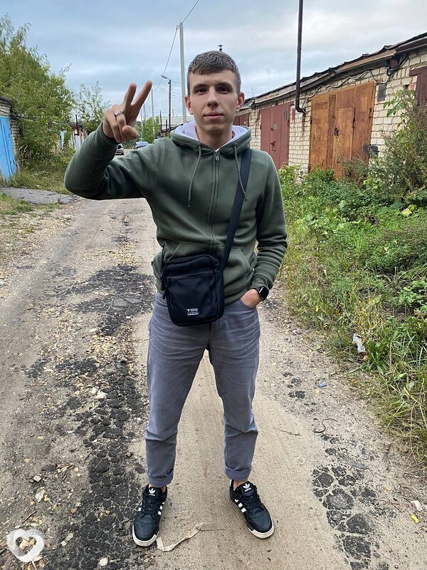Данил, 24, Москве — анкета №808676